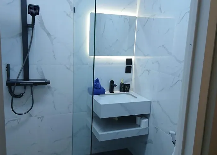 Villa Regency B10 One Bedroom *